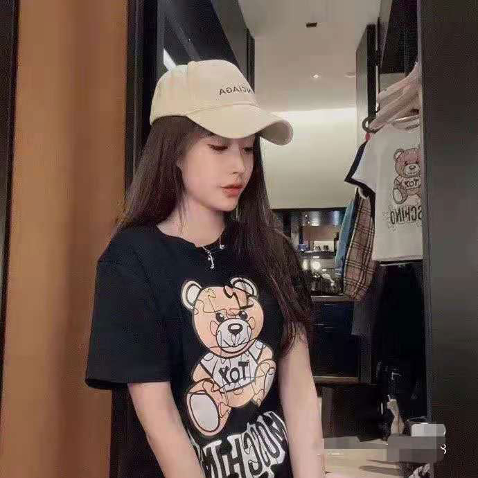 Moschino T-shirt Loose Leisure Sports Short Sleeve